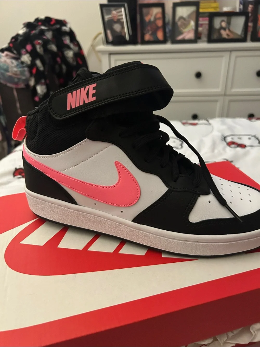 Nike Kids High-Top Sneakers in Black, White & Pink